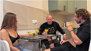 My Encounter With A Student 18+ At A Club Ended In A Hot Mfm Threesome At My Place