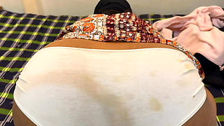 Arabian Hot Stepmom on Live!