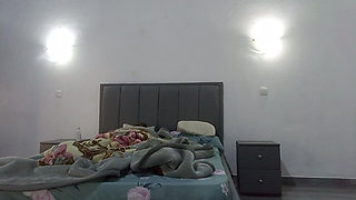 I Love Romantic Sex, Grinding on My Dick Until I Orgasm.