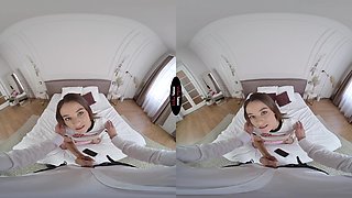 Ariana Cortez VR Porn: Stepdaddy Is My Secret Crush - VirtualTaboo