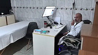 Underground Gynecologists Are a Tricky Business. Creampie Anal.