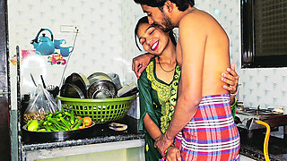 Desi Indian girl calls me in her kitchen, she gets very hot then audio sex