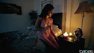 Zoe Bloom's Dark Outage Sparks Wild Kitchen Passion