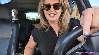 Hot Mature Mom Squirts Hard in Car - Amateur Homemade Solo Masturbation