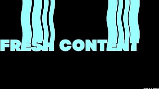 REALITY KINGS - Smoking Torrid Dame Ritchie Lets The Delivery Boy Munch Her Poon While She Tongues Her Meal