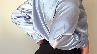 Italian Secretary Dirty Talk and Masturbation