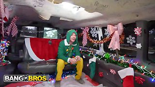 Bangbros - jessica aaren rails the holiday bang bus for money and completes with tony's explosion on her tits