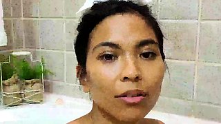 Fabulous softcore solo shower tease