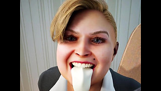 Chubby with Big Tits Love Pizza!